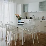 Nuova