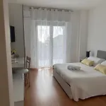 Nuova Bed & Breakfast Paola