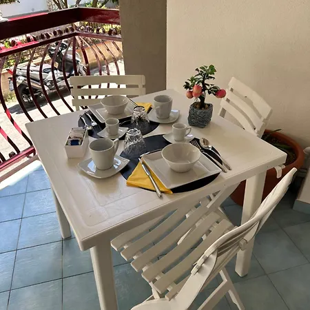 ベッド・アンド・ブレックファスト Nuova