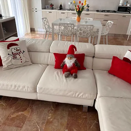 Couette-café Nuova 4*