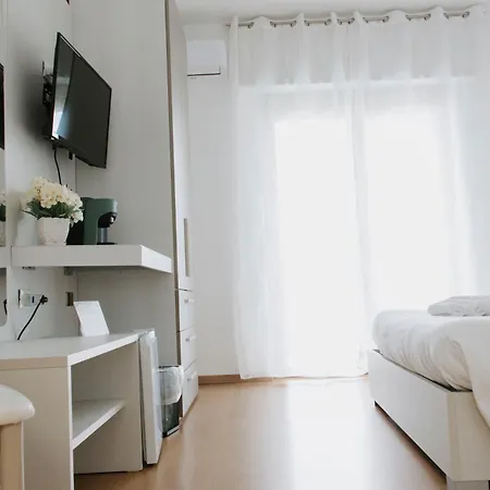 Bed and breakfast Nuova 4*